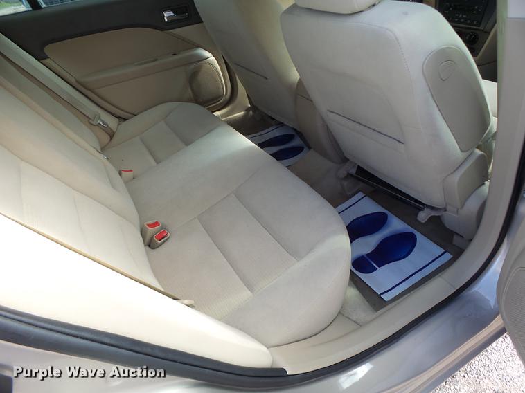 image for item DB9935 2007 Ford Fusion