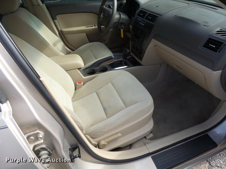 image for item DB9935 2007 Ford Fusion