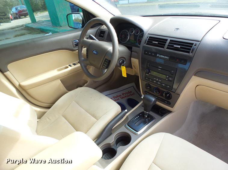 image for item DB9935 2007 Ford Fusion