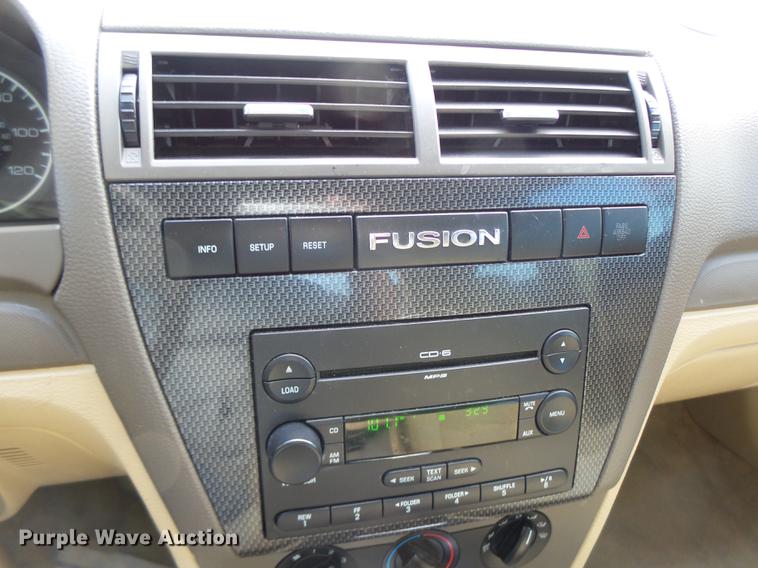 image for item DB9935 2007 Ford Fusion