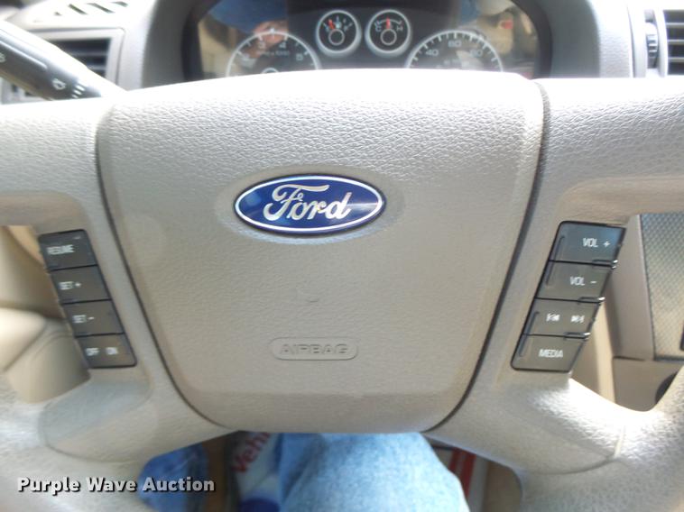 image for item DB9935 2007 Ford Fusion