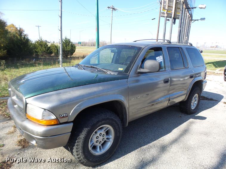 image for item DB9937 1999 Dodge Durango SUV