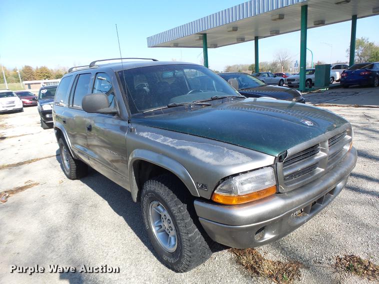 image for item DB9937 1999 Dodge Durango SUV