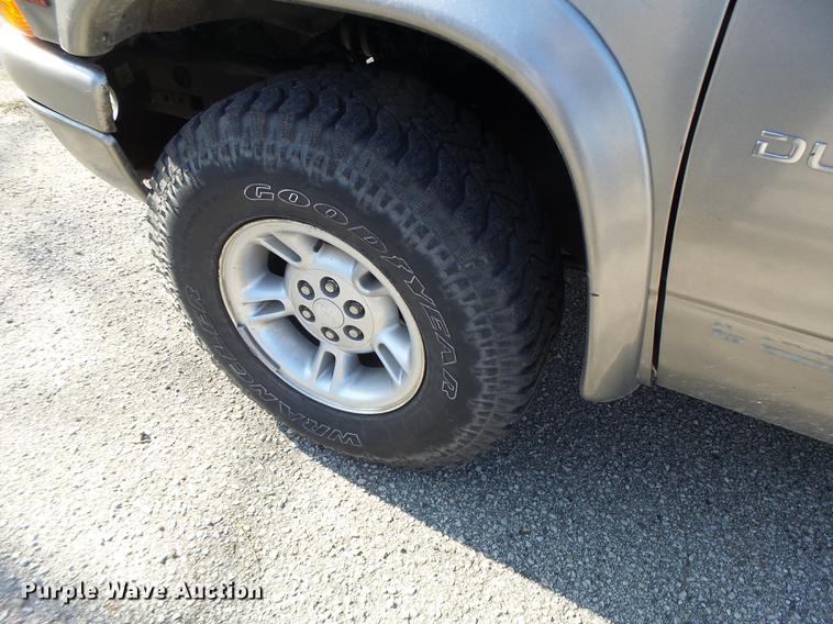 image for item DB9937 1999 Dodge Durango SUV