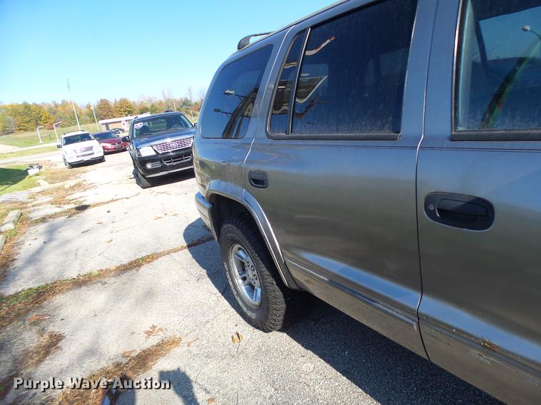 image for item DB9937 1999 Dodge Durango SUV