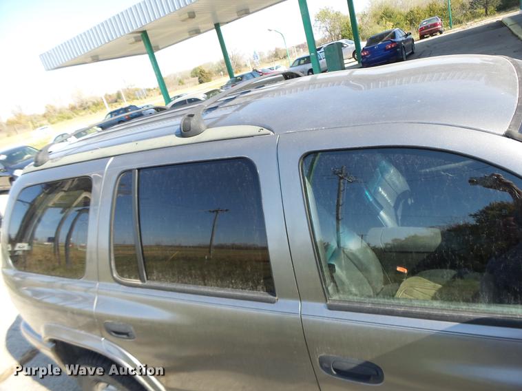 image for item DB9937 1999 Dodge Durango SUV