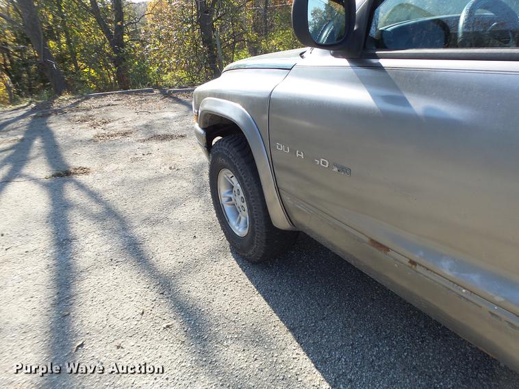 image for item DB9937 1999 Dodge Durango SUV