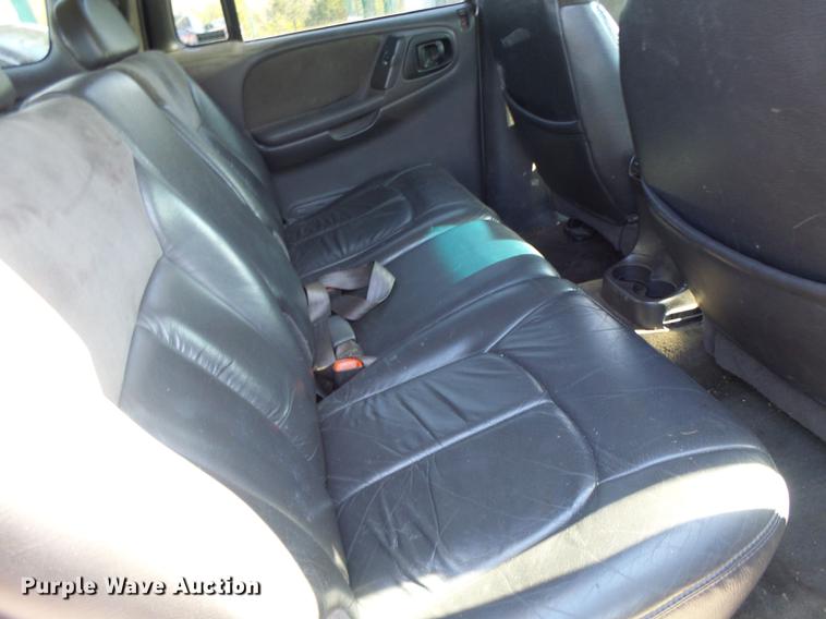 image for item DB9937 1999 Dodge Durango SUV