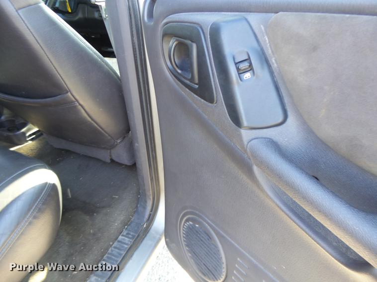 image for item DB9937 1999 Dodge Durango SUV