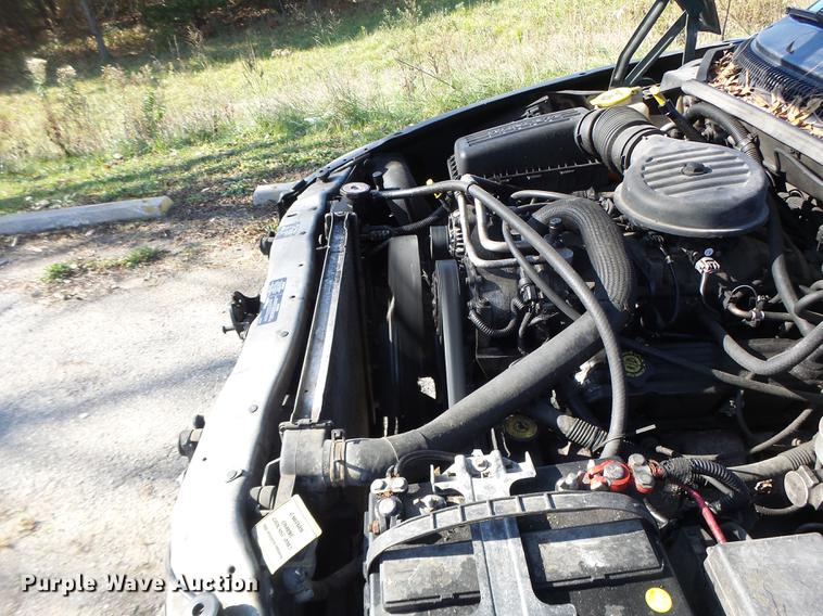 image for item DB9937 1999 Dodge Durango SUV