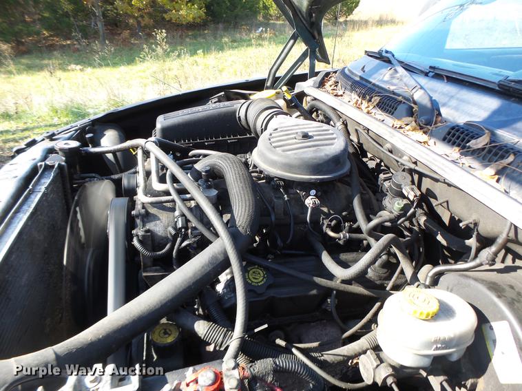 image for item DB9937 1999 Dodge Durango SUV