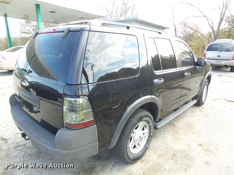 image for item DB9938 2003 Ford Explorer SUV