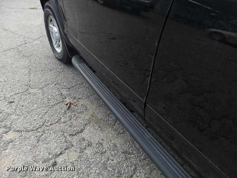 image for item DB9938 2003 Ford Explorer SUV