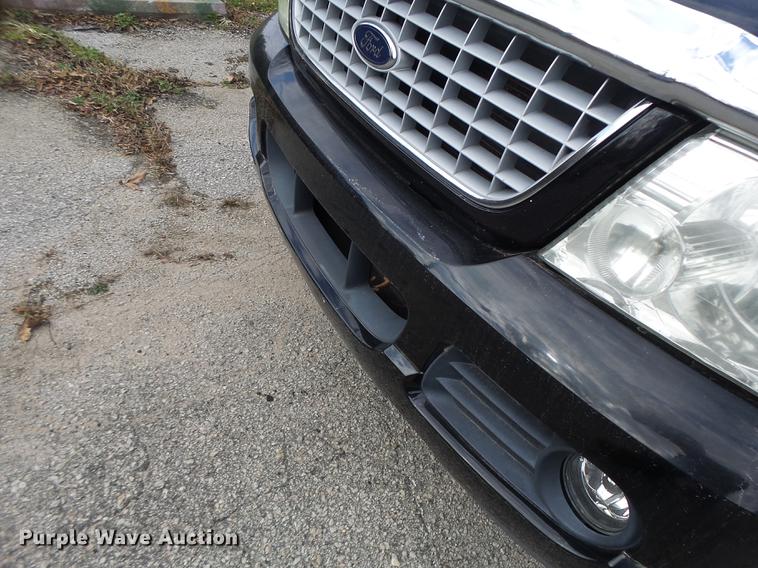 image for item DB9938 2003 Ford Explorer SUV