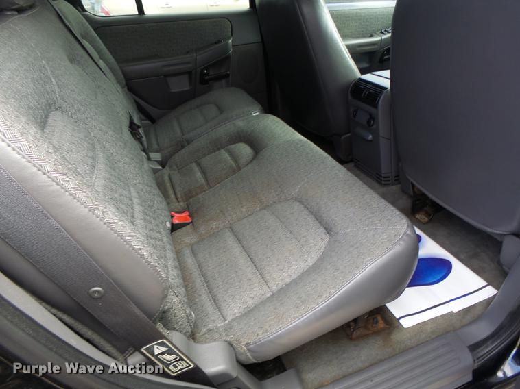 image for item DB9938 2003 Ford Explorer SUV