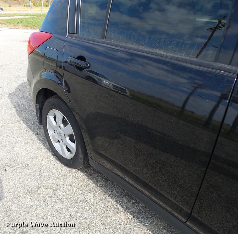 image for item DB9939 2008 Nissan Versa