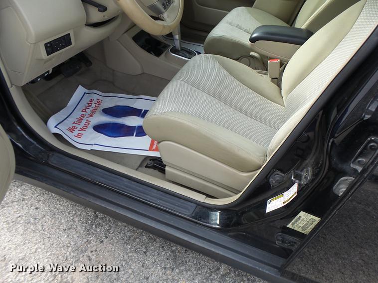 image for item DB9939 2008 Nissan Versa