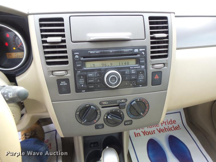 image for item DB9939 2008 Nissan Versa