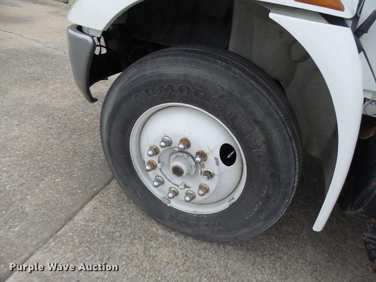 image for item DB9945 2007 International DuraStar 4300 box truck