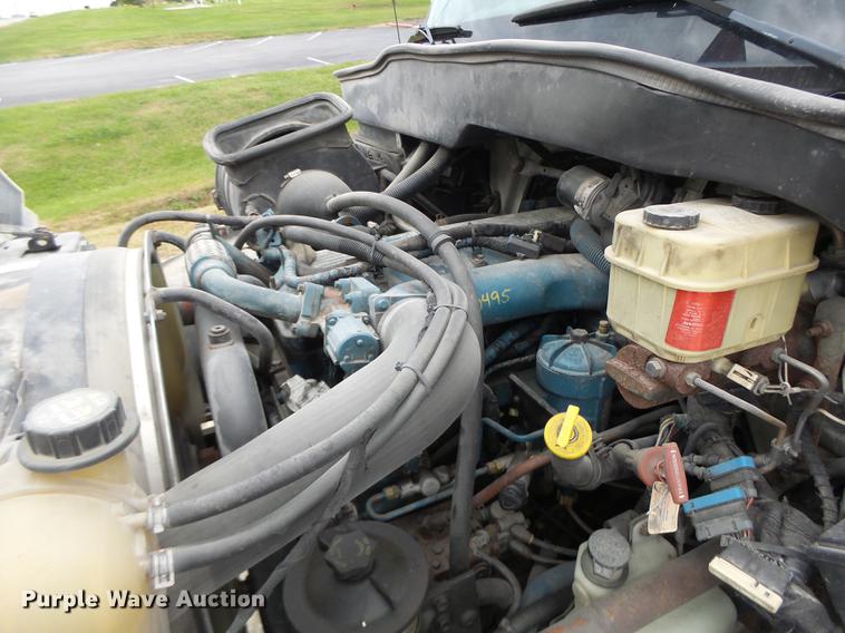 image for item DB9945 2007 International DuraStar 4300 box truck