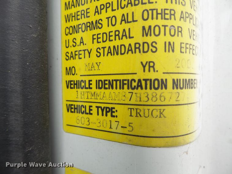 image for item DB9945 2007 International DuraStar 4300 box truck