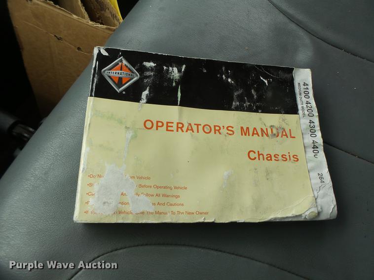 image for item DB9945 2007 International DuraStar 4300 box truck