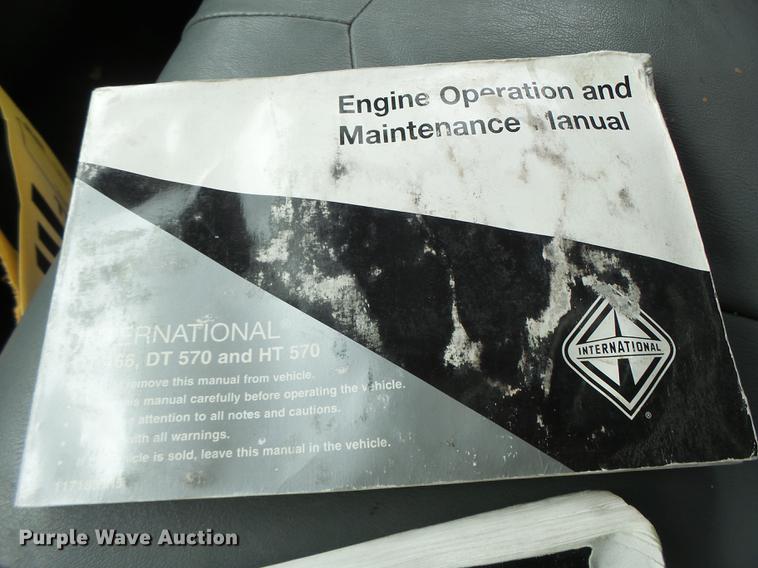 image for item DB9945 2007 International DuraStar 4300 box truck