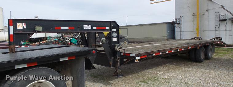 image for item DB9946 1997 Maxwell equipment trailer