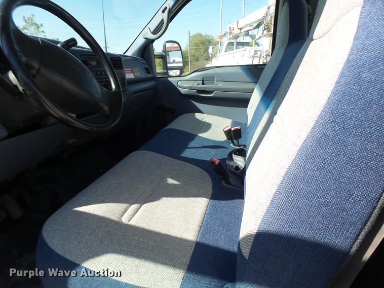 image for item DB9965 1999 Ford F350 Super Duty cab and chassis