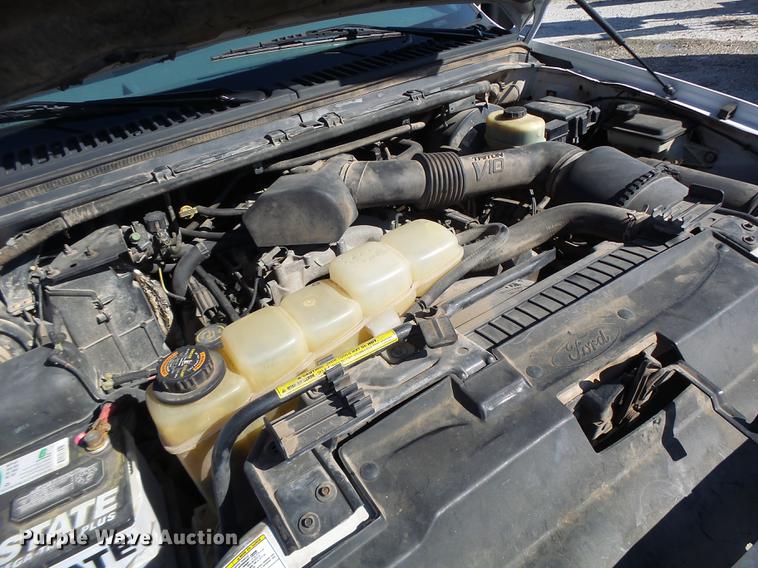 image for item DB9965 1999 Ford F350 Super Duty cab and chassis