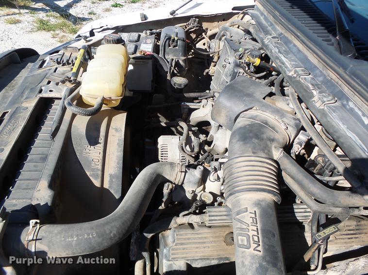 image for item DB9965 1999 Ford F350 Super Duty cab and chassis