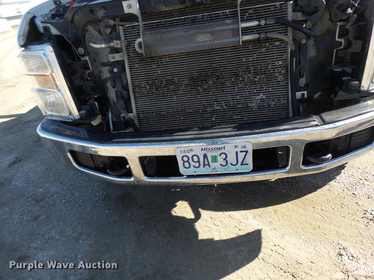image for item DB9978 2009 Ford F250 Super Duty XL pickup truck