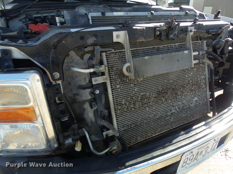 image for item DB9978 2009 Ford F250 Super Duty XL pickup truck