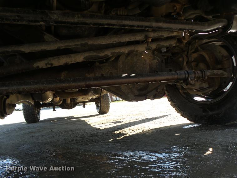 image for item DB9978 2009 Ford F250 Super Duty XL pickup truck