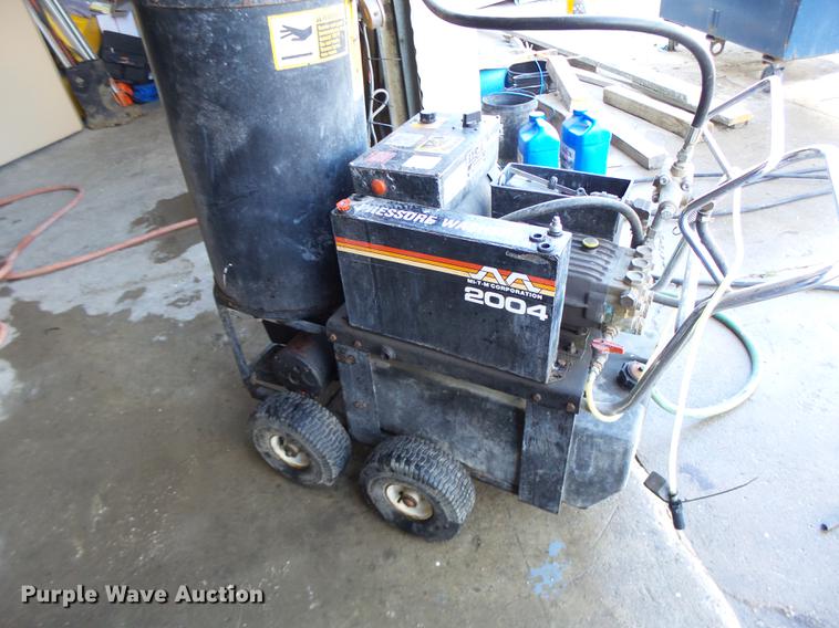 image for item DB9980 Mi-T-M 2004 hot pressure washer