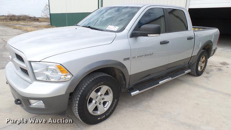 image for item DC1818 2012 Dodge Ram 1500 Crew Cab pickup truck