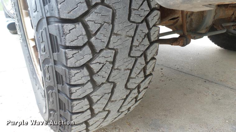 image for item DC1818 2012 Dodge Ram 1500 Crew Cab pickup truck