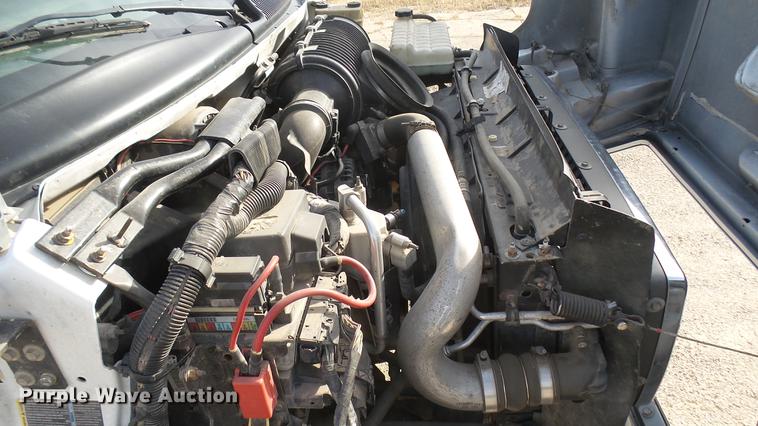 image for item DC1836 2006 GMC C4500 flatbed truck