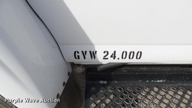 image for item DC1836 2006 GMC C4500 flatbed truck