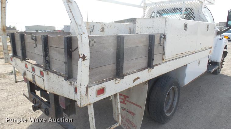 image for item DC1836 2006 GMC C4500 flatbed truck
