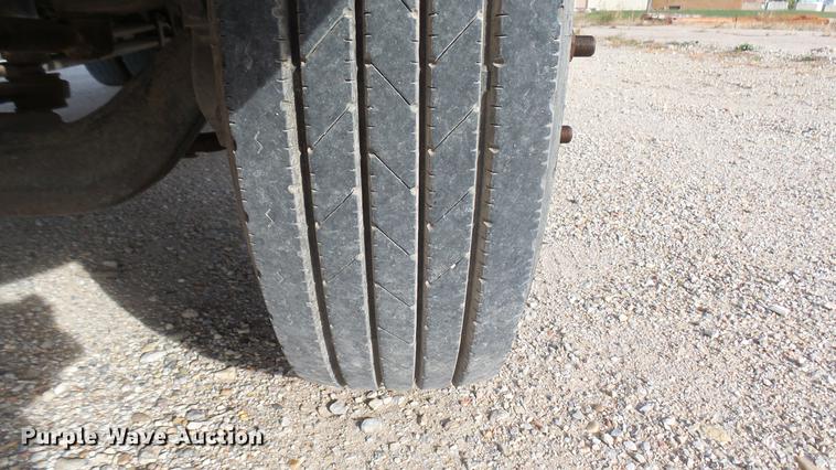 image for item DC1836 2006 GMC C4500 flatbed truck