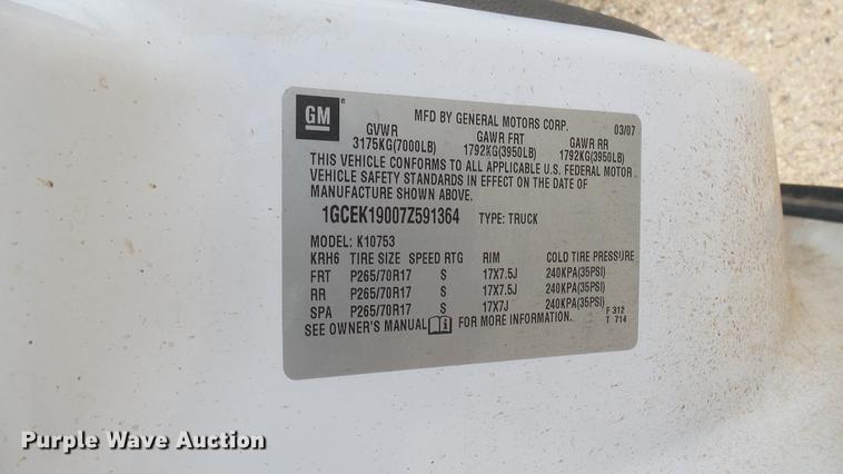 image for item DC1858 2007 Chevrolet Silverado 1500 Ext. Cab pickup truck