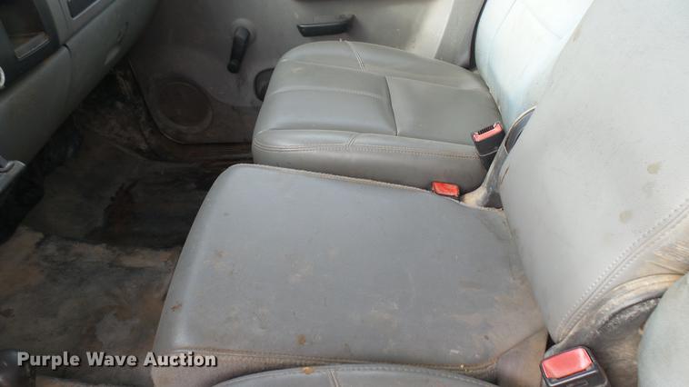 image for item DC1858 2007 Chevrolet Silverado 1500 Ext. Cab pickup truck