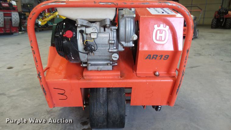 image for item DC1864 Husqvarna AR19 aerator