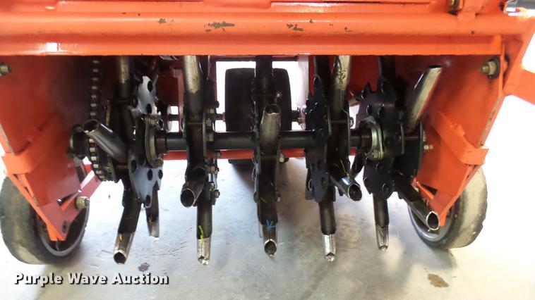 image for item DC1864 Husqvarna AR19 aerator