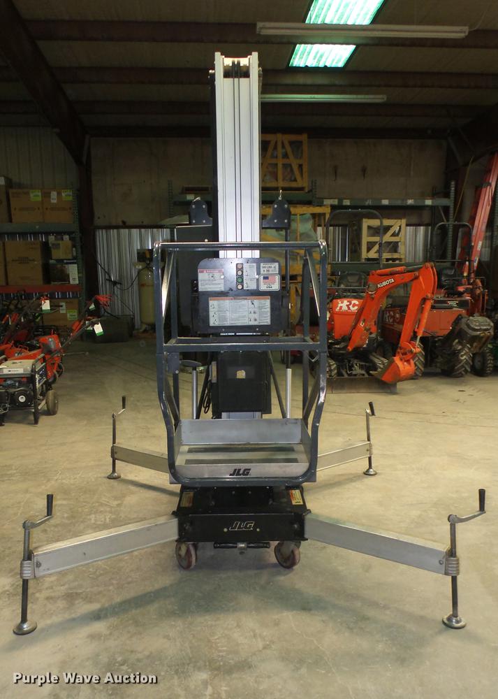 image for item DC1866 JLG 36AM vertical lift