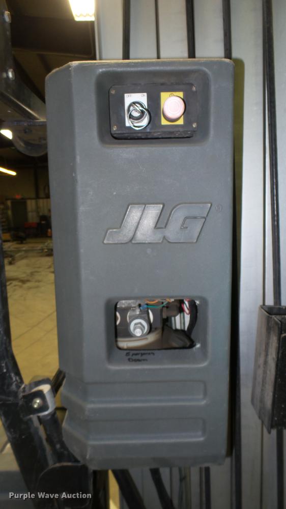 image for item DC1866 JLG 36AM vertical lift