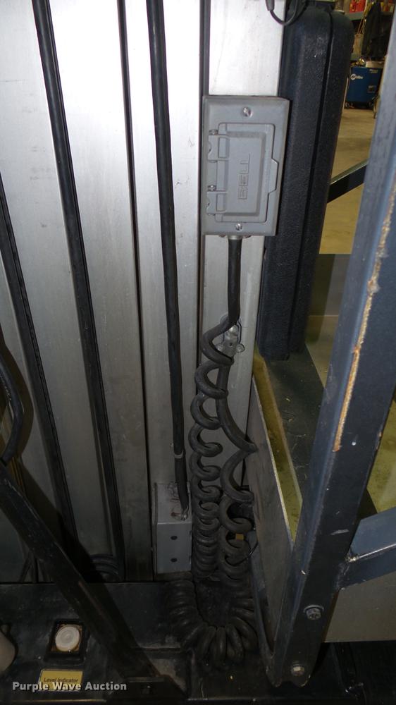 image for item DC1866 JLG 36AM vertical lift