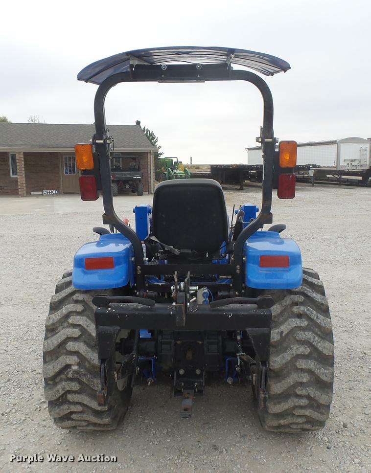 image for item DC3767 2006 New Holland TC34DA MFWD tractor