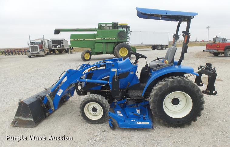 image for item DC3767 2006 New Holland TC34DA MFWD tractor